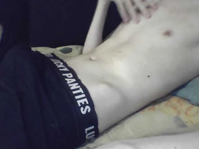 Live sex webcam photo for skinnycuteboy #293985994