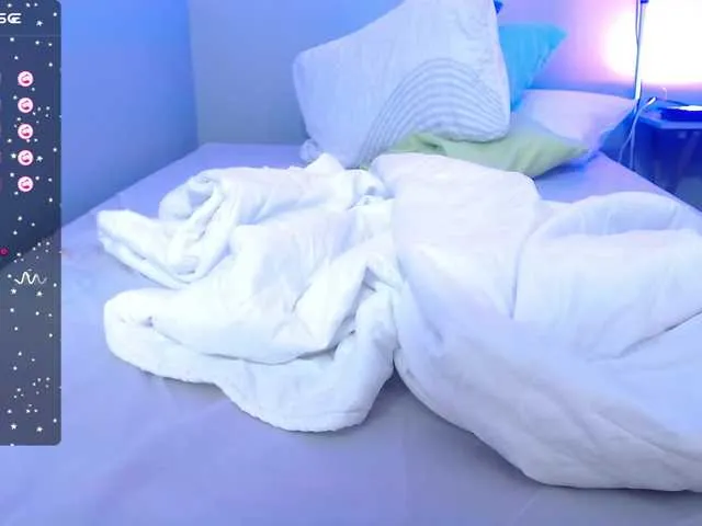 Live sex webcam photo for skinnyprinces #277712117