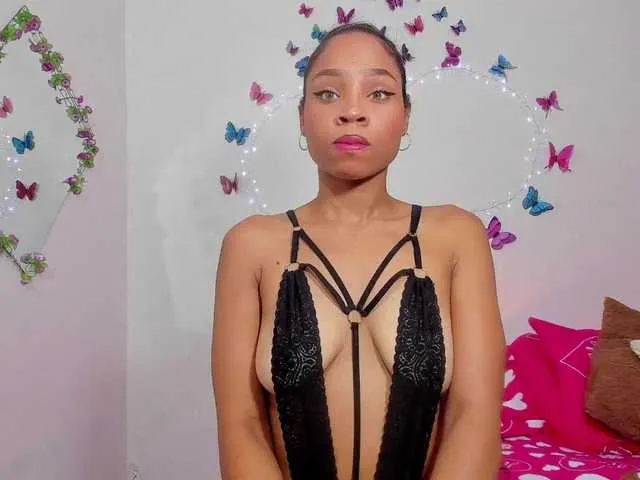 Live sex webcam photo for skinnyslutgirl #291001355