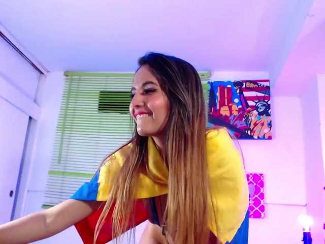 Live sex webcam photo for skyllersweet #272858488