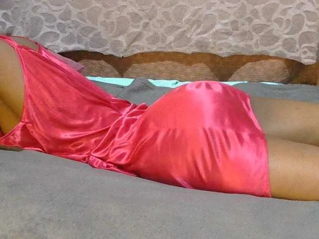 Live sex webcam photo for slim-girl01 #290940624
