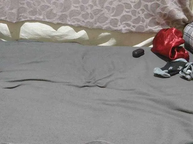 Live sex webcam photo for slim-girl01 #291512019