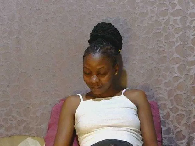 Live sex webcam photo for slim-girl01 #291642676
