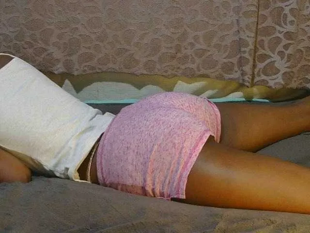 Live sex webcam photo for slim-girl01 #291758467