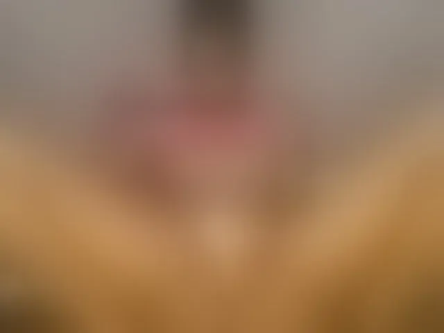 Live sex webcam photo for slim-girl01 #293354849