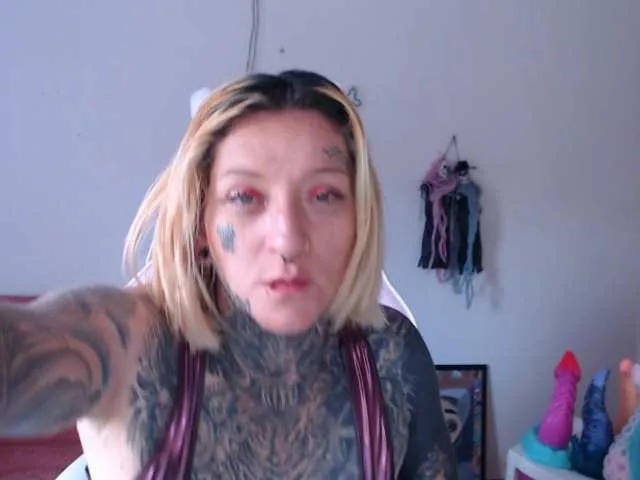Live sex webcam photo for sloppytitss #276507486