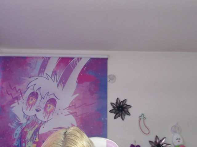 Live sex webcam photo for sloppytitss #290779645