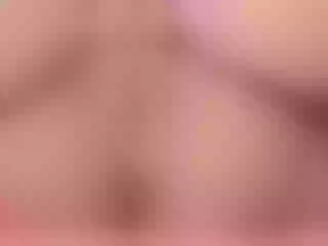 Live sex webcam photo for slutlittlegir #290918782