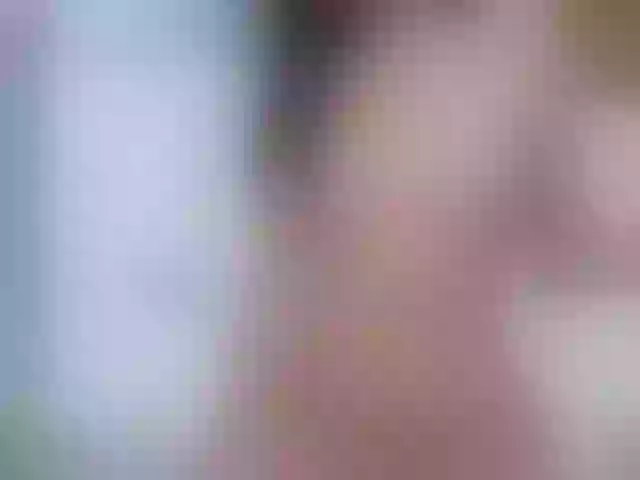 Live sex webcam photo for slutlittlegir #291183366
