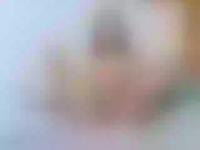Live sex webcam photo for slutlittlegir #291251769