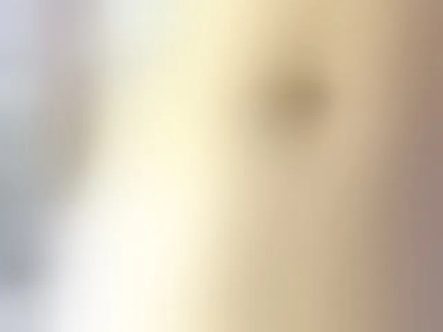 Live sex webcam photo for slutlittlegir #293298556