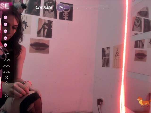 Live sex webcam photo for slutty-pet #275993931