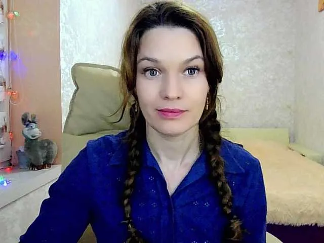 Live sex webcam photo for smilesss #290522381