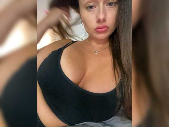 Live sex webcam photo for sochnayaaa #278231463