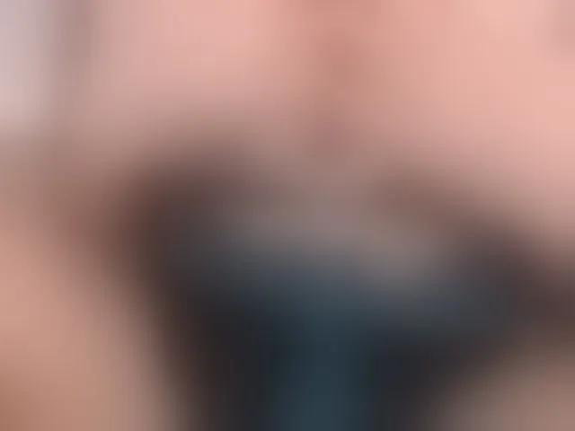 Live sex webcam photo for sochnayaaa #292653565