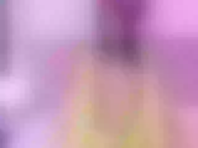 Live sex webcam photo for soffy-18 #278009542