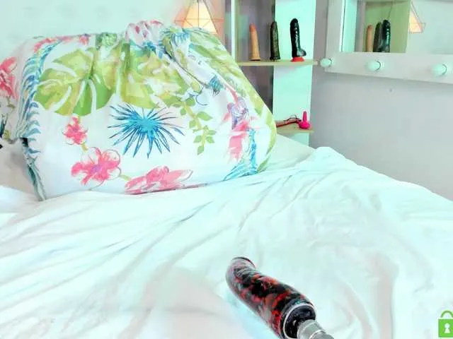 Live sex webcam photo for sofhiaa #290966655