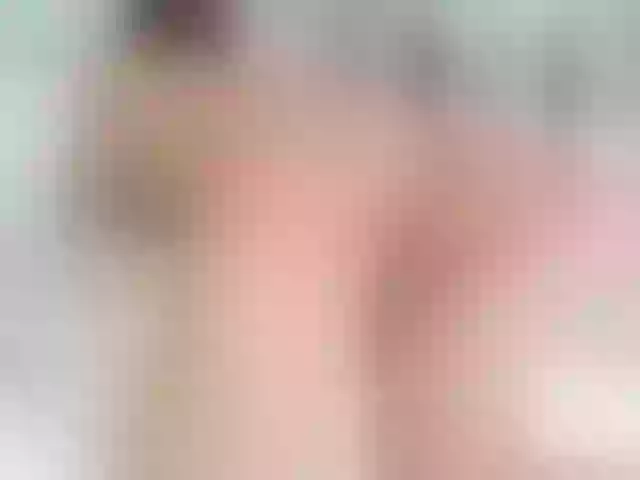 Live sex webcam photo for sofhiaa #291448561