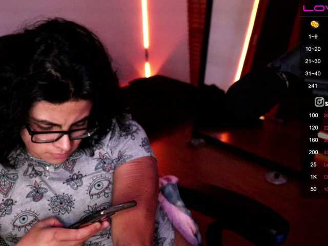 Live sex webcam photo for sofi-algod0n #274458567