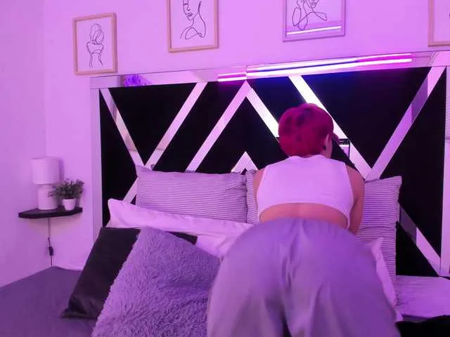 Live sex webcam photo for sofi-baker #276942749