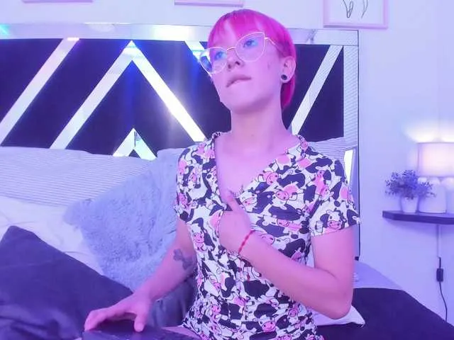 Live sex webcam photo for sofi-baker #277077153