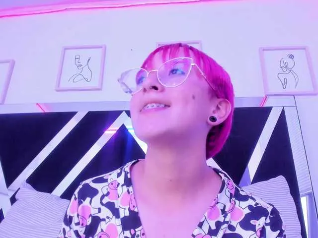 Live sex webcam photo for sofi-baker #277079043