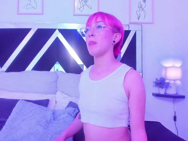 Live sex webcam photo for sofi-baker #277117552