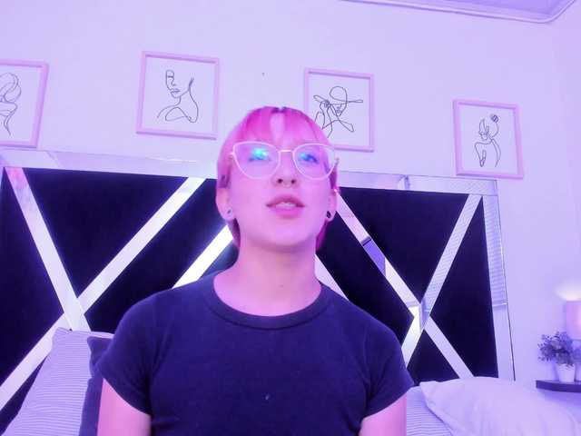 Live sex webcam photo for sofi-baker #277147858