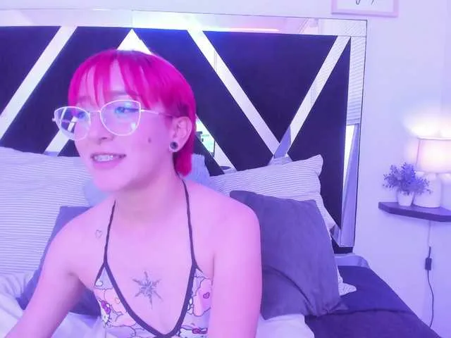 Live sex webcam photo for sofi-baker #277181328