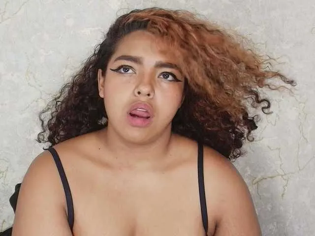 Live sex webcam photo for sofia-bb #291922769