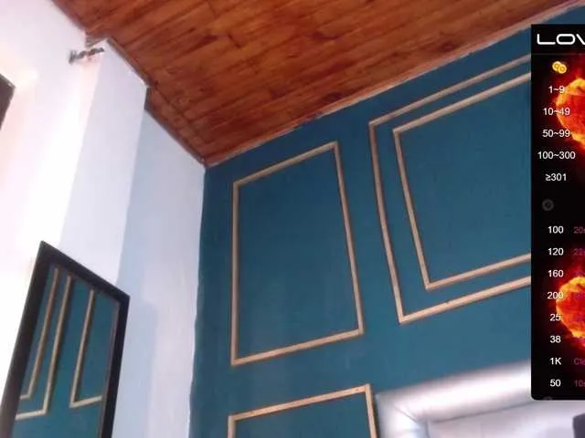Live sex webcam photo for sofia-ebony #274107428