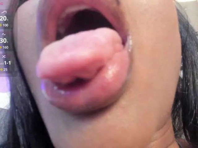Live sex webcam photo for sofia-ebony #291510578