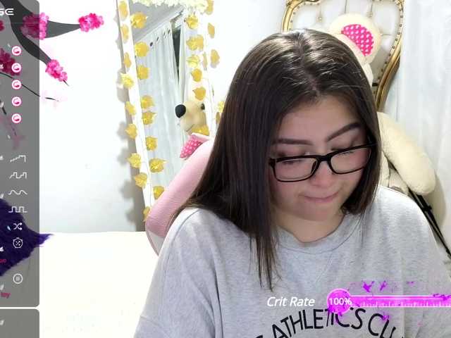Live sex webcam photo for sofia-tay1 #276309590