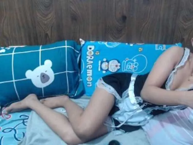 Live sex webcam photo for sofia215 #278040449