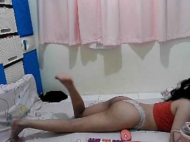 Live sex webcam photo for sofia215 #291719306