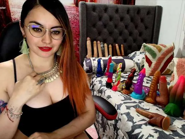 Live sex webcam photo for sofia23dirty #290608607