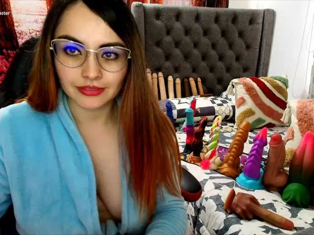 Live sex webcam photo for sofia23dirty #290685093