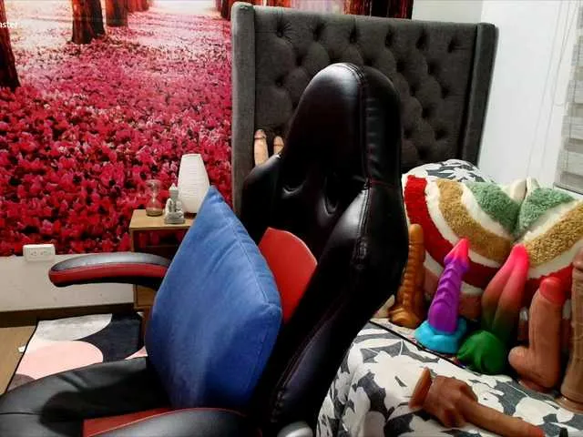 Live sex webcam photo for sofia23dirty #290850446