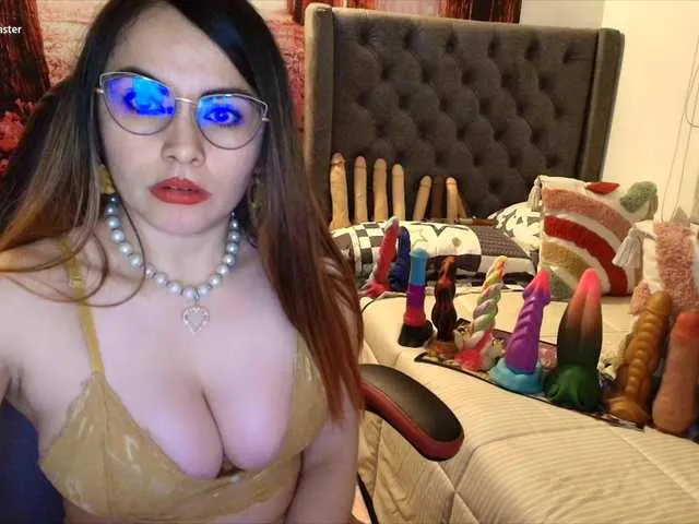 Live sex webcam photo for sofia23dirty #291032002