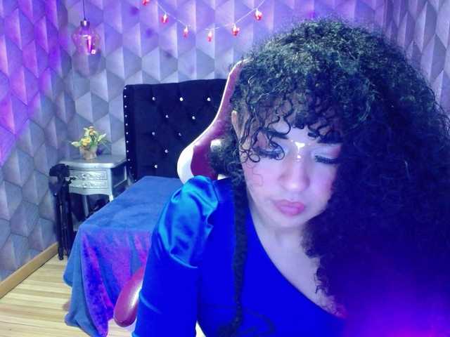 Live sex webcam photo for sofiacowperx #290494459