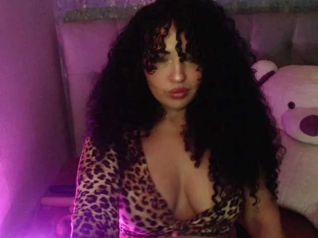 Live sex webcam photo for sofiacowperx #291529192