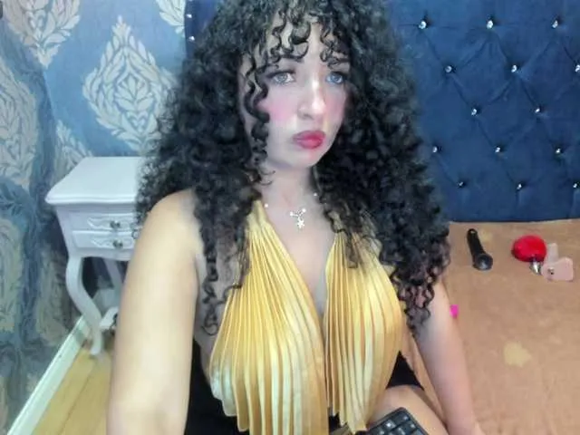 Live sex webcam photo for sofiacowperx #291593453