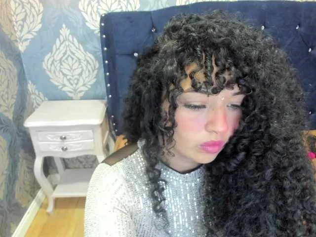 Live sex webcam photo for sofiacowperx #291648449