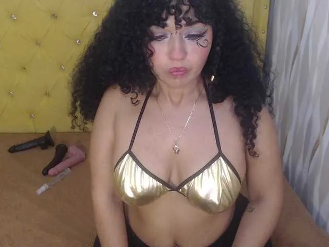 Live sex webcam photo for sofiacowperx #291913476