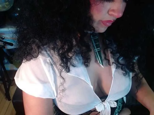 Live sex webcam photo for sofiacowperx #293326001