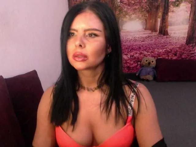 Live sex webcam photo for sofialiuba #277602776