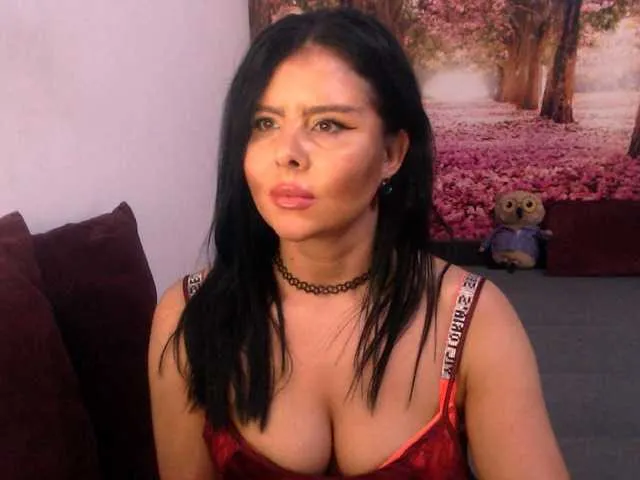 Live sex webcam photo for sofialiuba #277786666