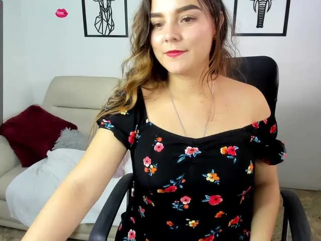 Live sex webcam photo for sofialopez7 #272843122