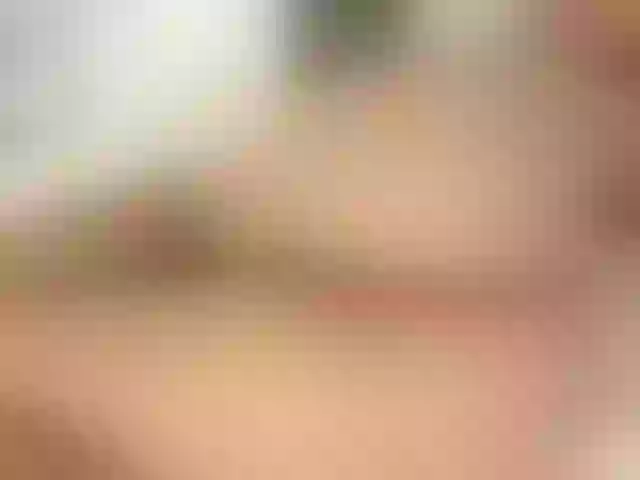 Live sex webcam photo for sofiamoore2 #272460337