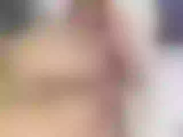 Live sex webcam photo for sofiamoore2 #272509380